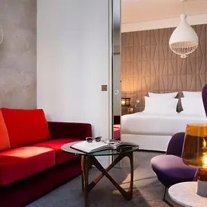 Dupond-smith 5* Paris